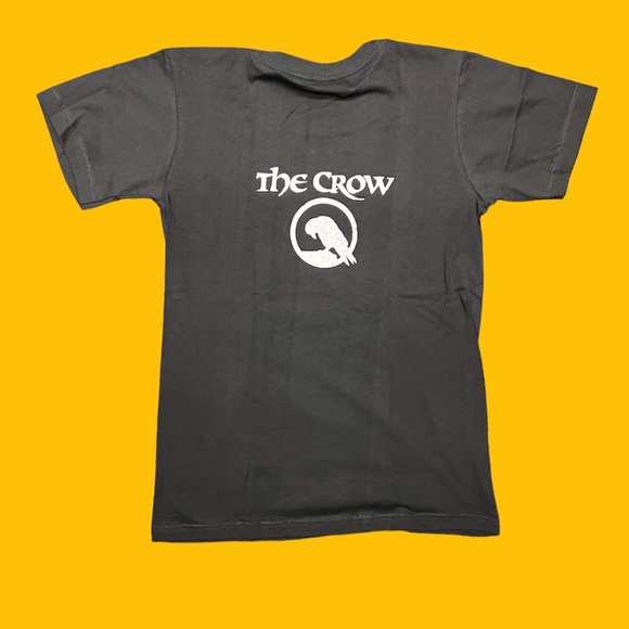 The crow graphic Tshirt ! - Picture 2 of 2